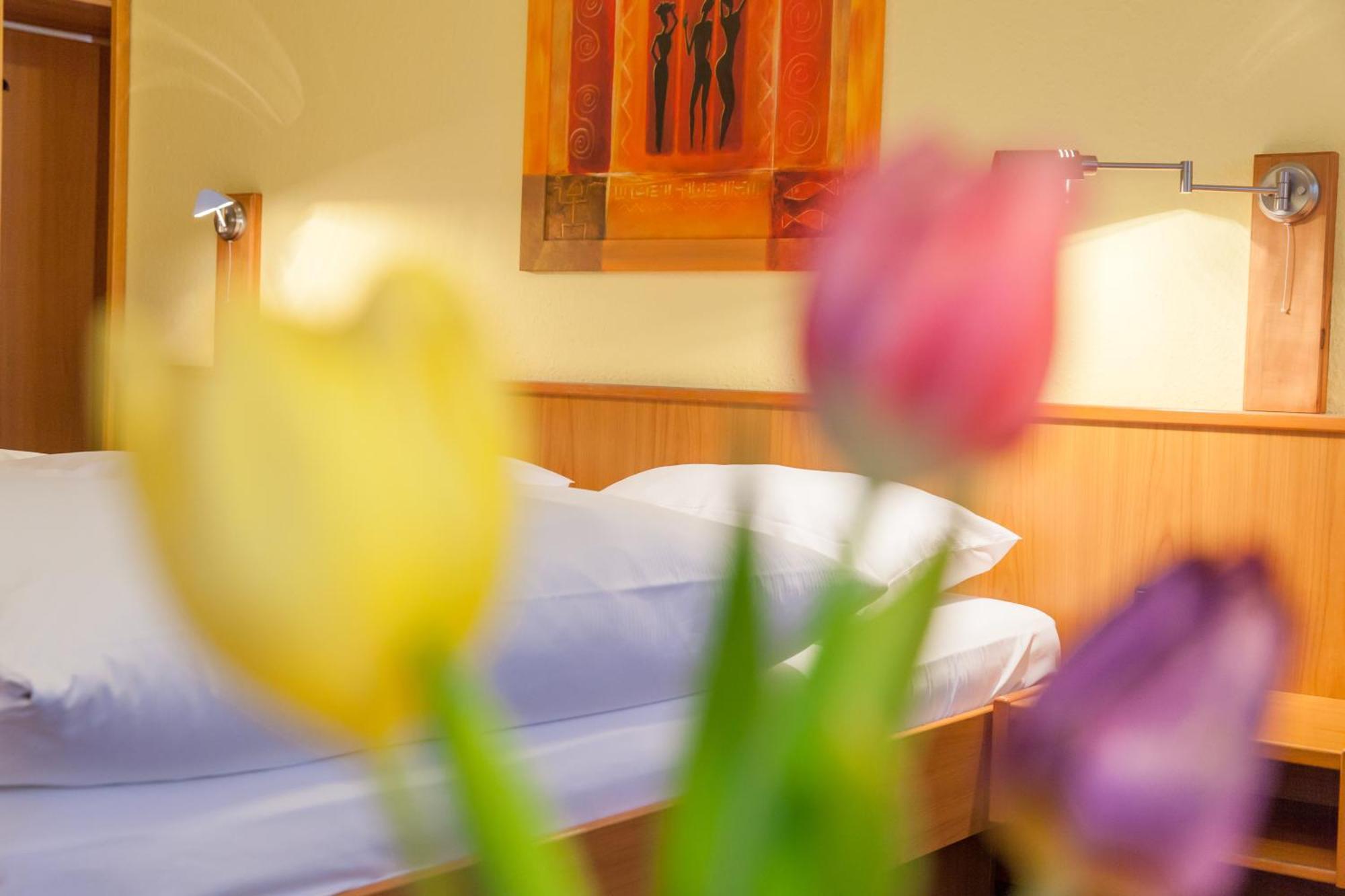 Hotel Restaurant Jaegerhof Weisendorf Pokoj fotografie