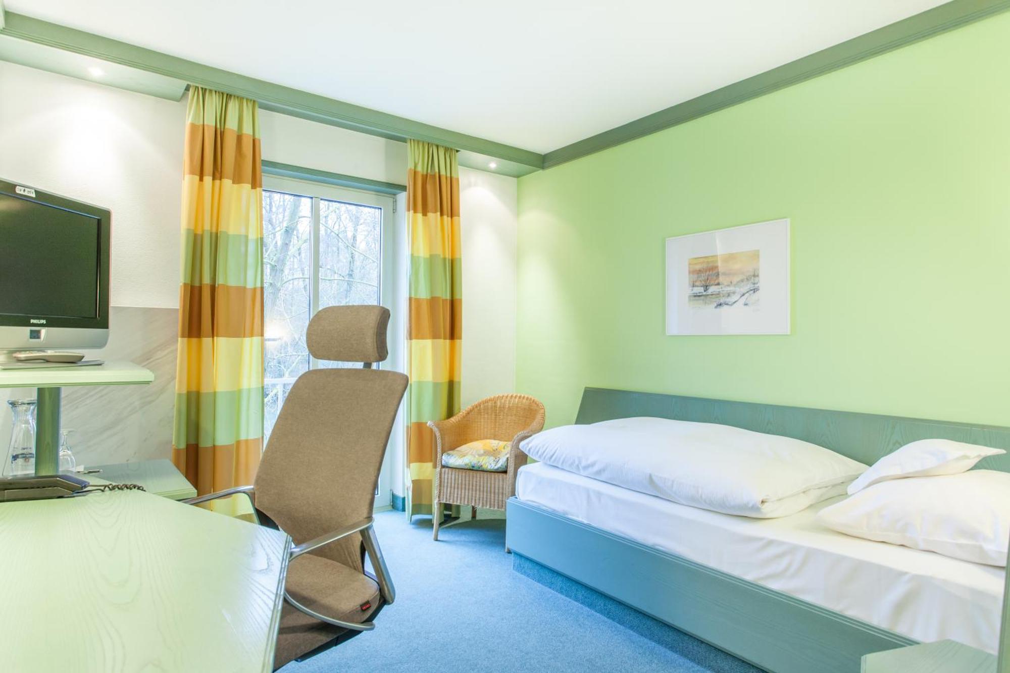 Hotel Restaurant Jaegerhof Weisendorf Pokoj fotografie