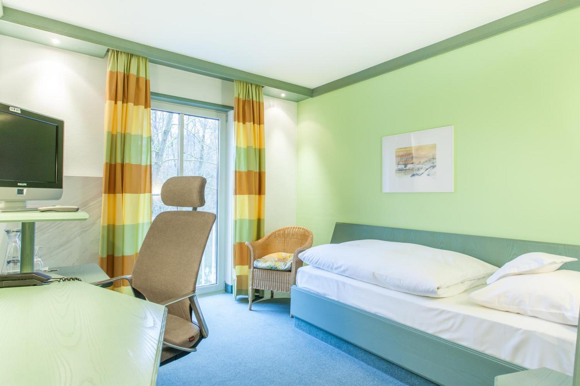 Hotel Restaurant Jaegerhof Weisendorf Pokoj fotografie
